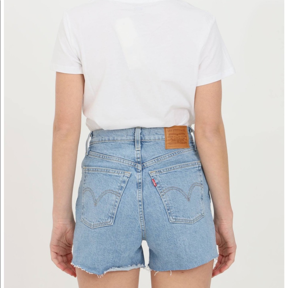 Levi Ribcage High Waisted Shorts